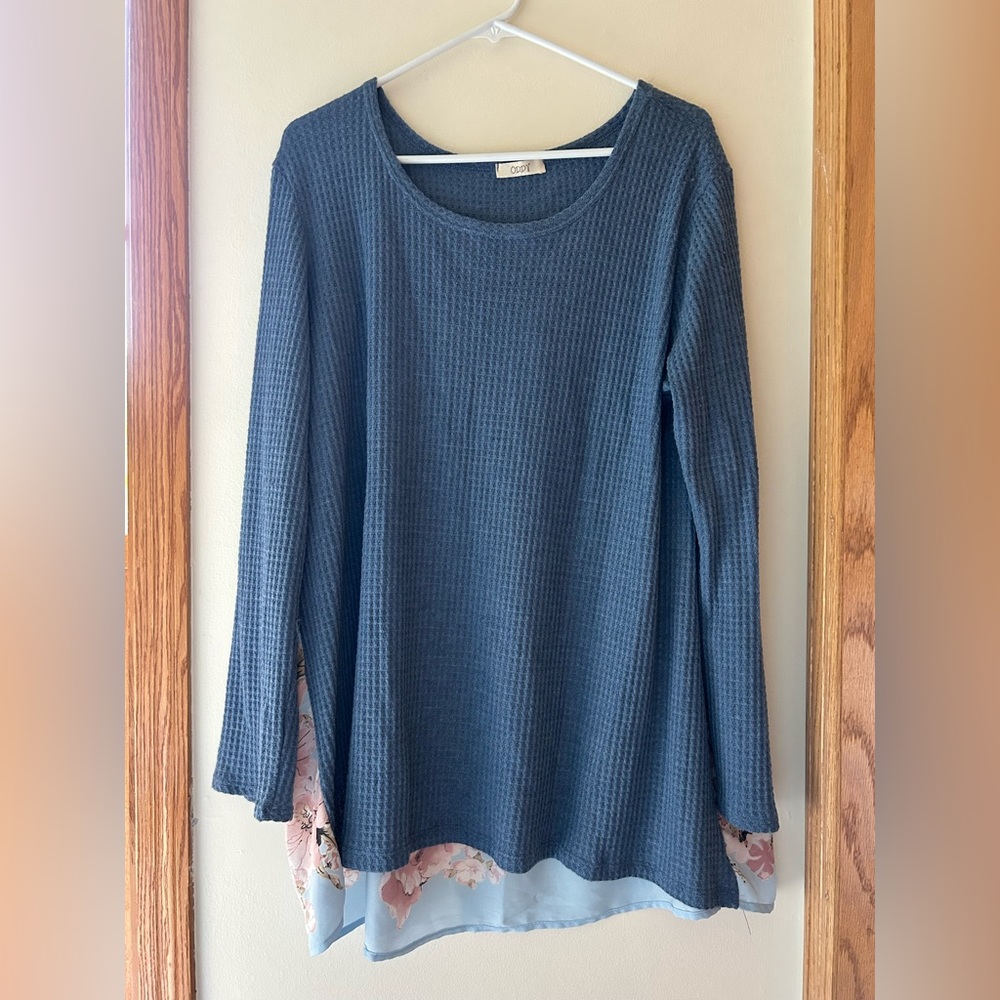 ODDY Dress
